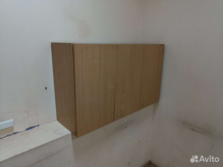 Полка настенная навесная