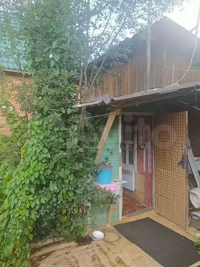 Дача 20 м² на участке 8 сот.