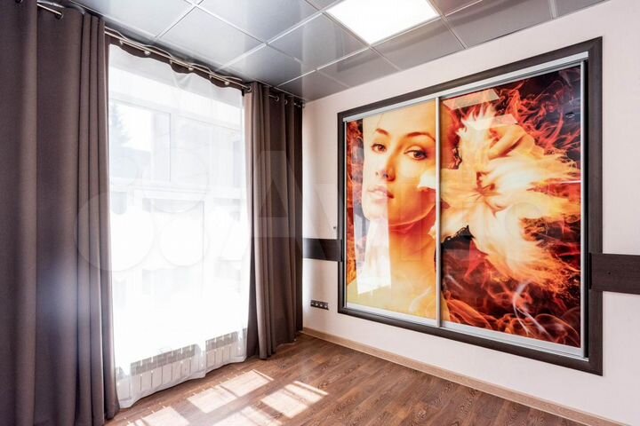 Продам офисное помещение, 160 м²