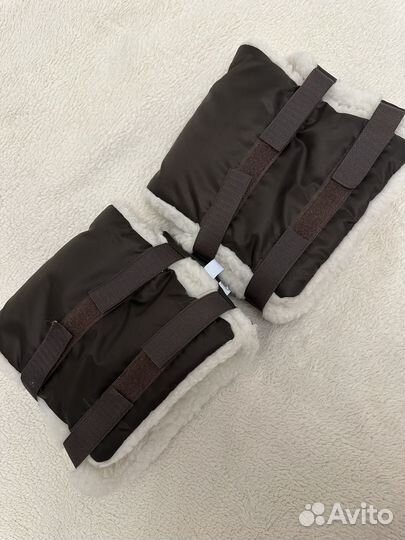 Муфты варежки на коляску на овчине коричневые