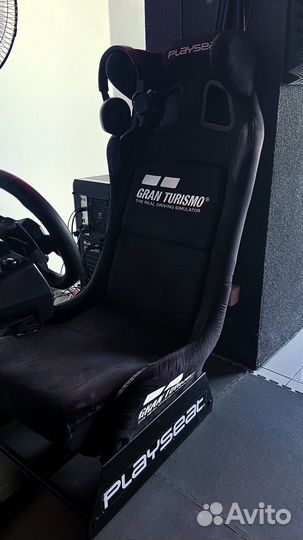 Кокпит для симрейсинга