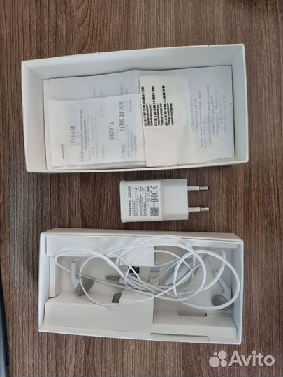 Samsung Galaxy A50, 4/64 ГБ