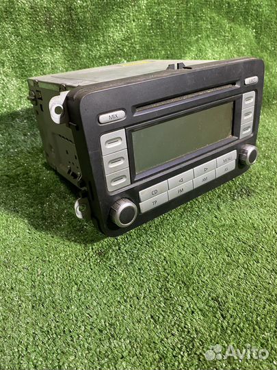 Магнитола штатная VW passat B6 05-10 ое:1K0035186J