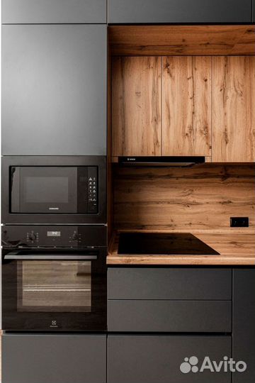 Кухонный гарнитур угловой в потолок на заказ