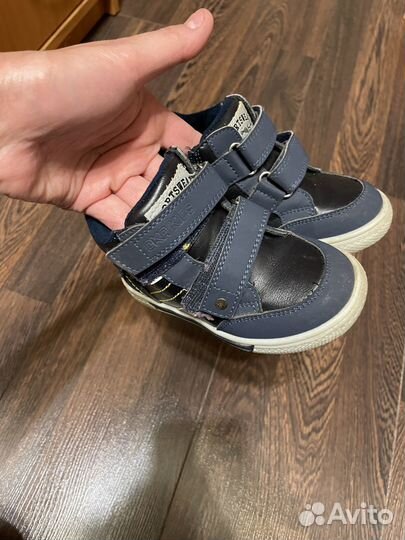 Осенние ботинки