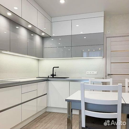 Кухня на заказ от производства под ключ Озерки