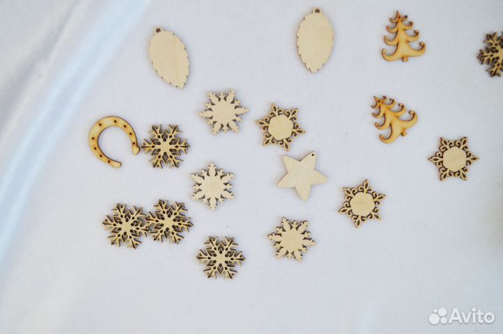 Елочные игрушки