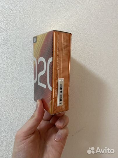 Escentric molecules 02