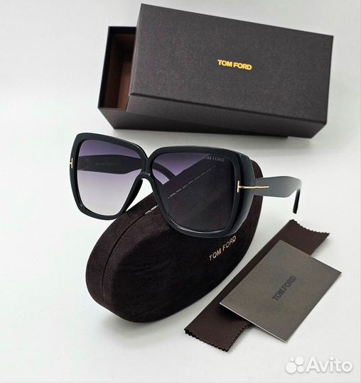 Oчки солнцезащитные Tom Ford