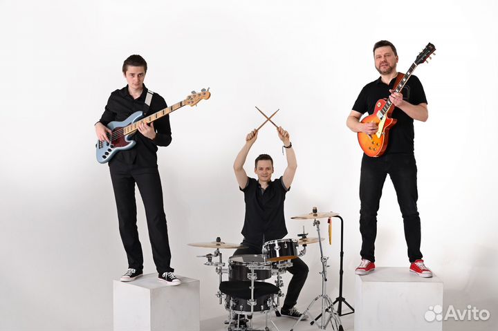 Кавер-группа «Кеды Деда». Музыканты на праздник