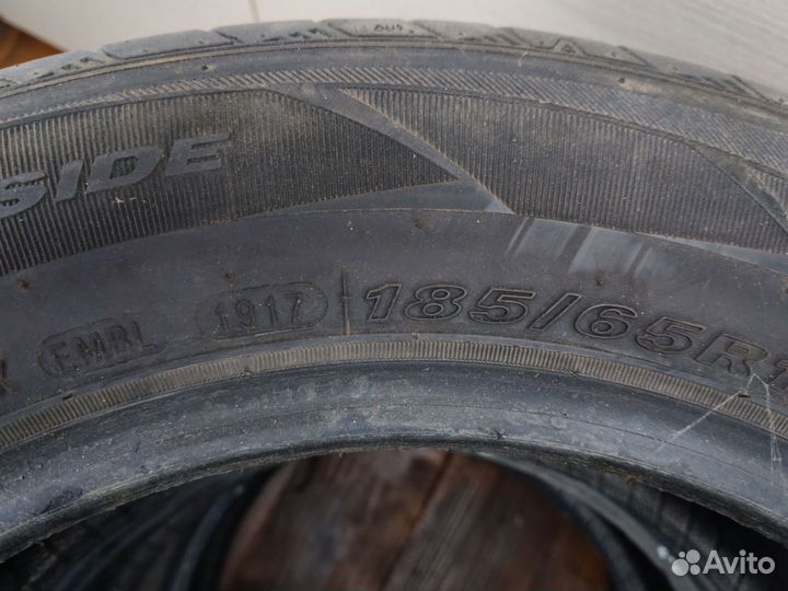 Kumho Solus KH17 18.4/65 R15