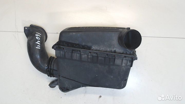 Корпус воздушного фильтра Dodge Durango, 1998