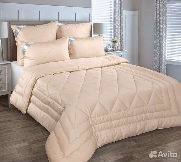 Одеяла стёганые много