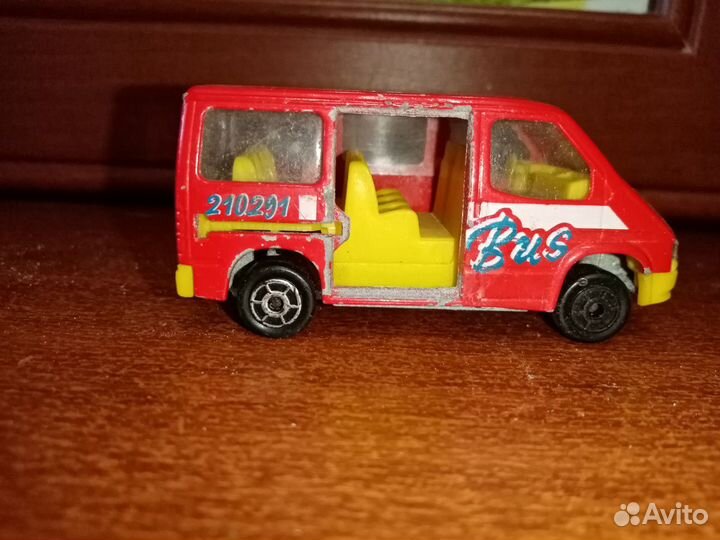 Модель авто форд транзит