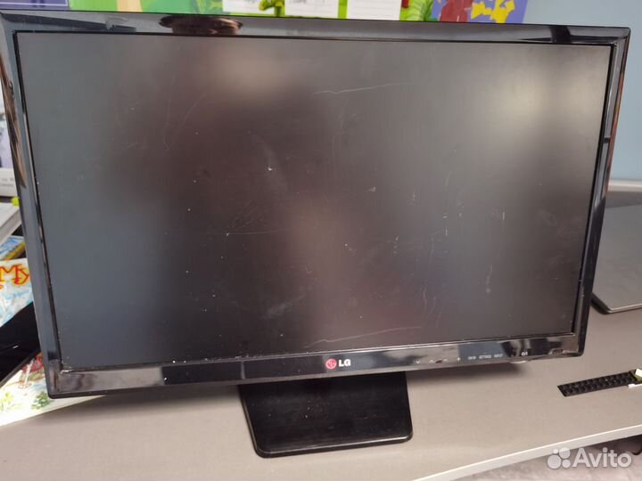 Телевизор LG 24 дюйма