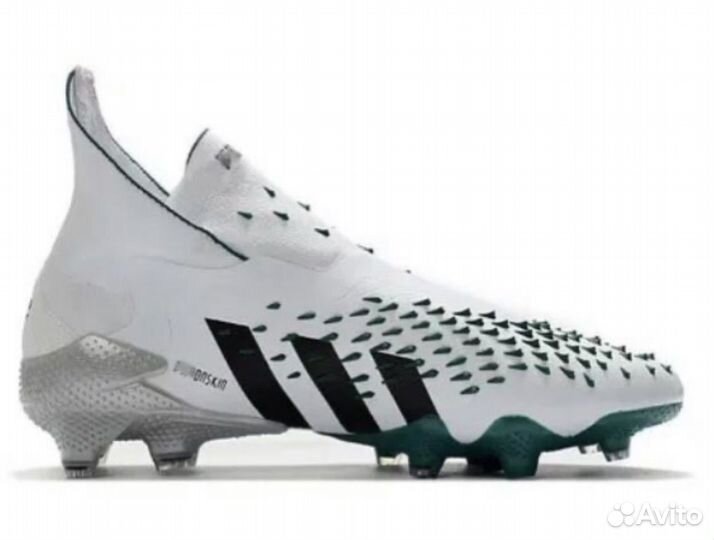 Бутсы adidas predator