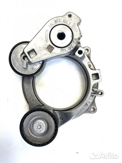 Ролик натяжитель ручейкового ремня Audi 2.0 tdi