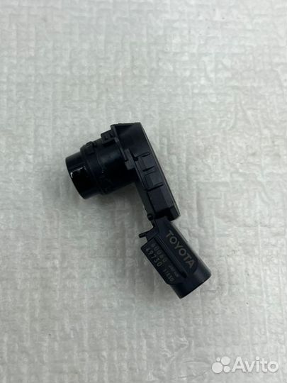 Парктроник Toyota Land Cruiser 200 2015-2021