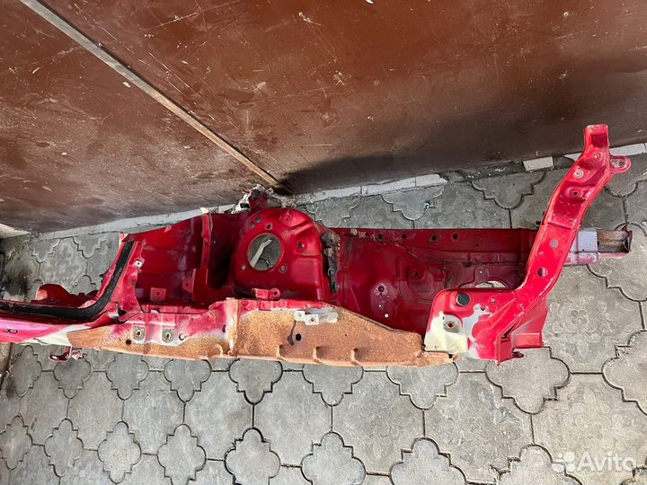 Правый лонжерон Nissan X-trail 30 Xtrail 30 5256