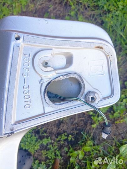 Спойлер на тойота камри универсал