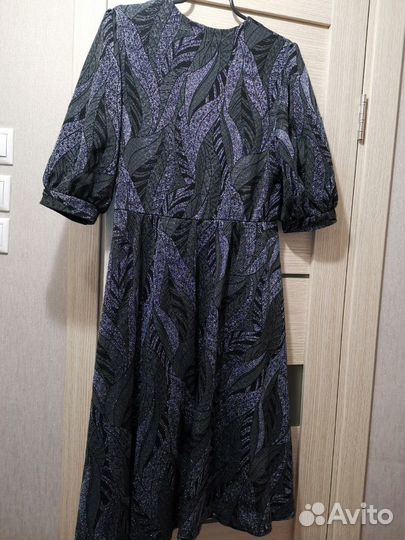 Платье очень красивое