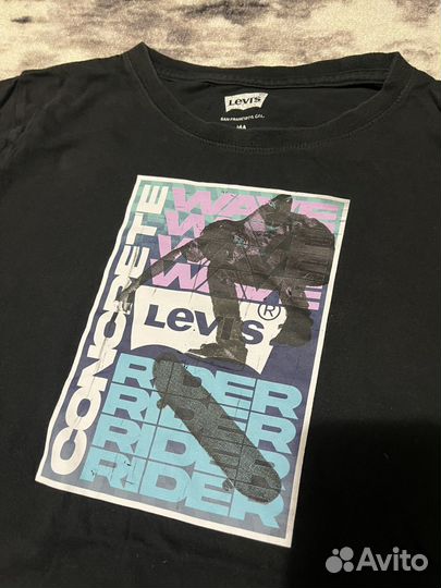 Футболка Levis