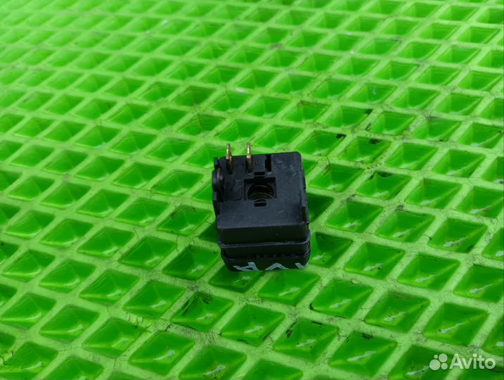 Кнопка подогрева сидений Fiat Brava1