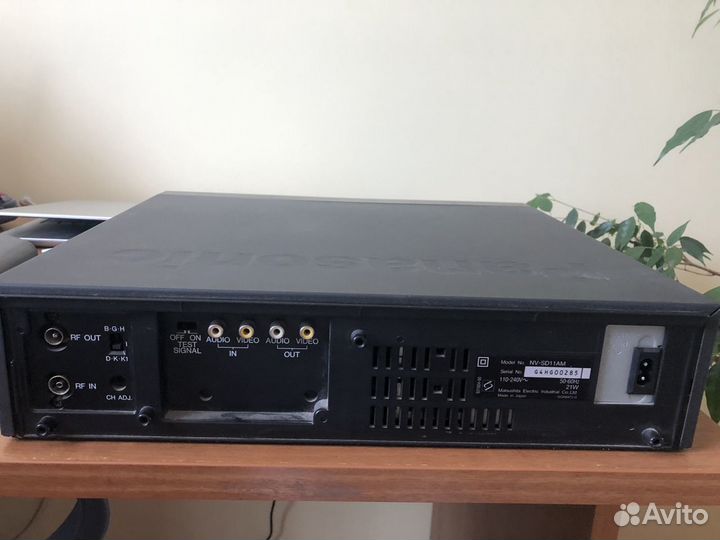 Видеомагнитофон Panasonic