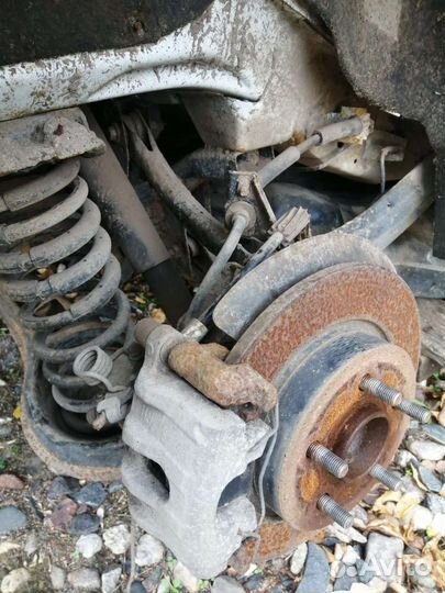 Суппорт передний Форд Фокус 3