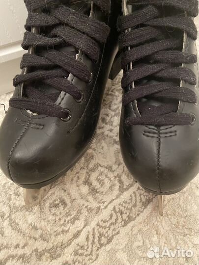 Фигурные коньки graf 32