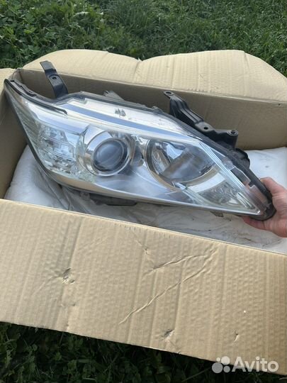 Фара правая на toyota camry 50