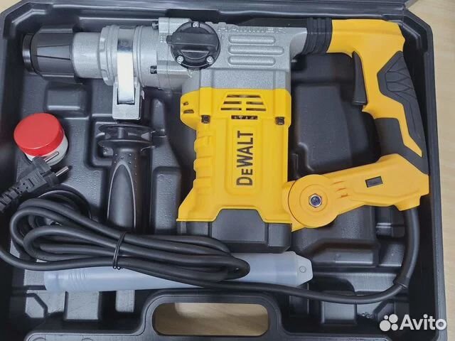 Перфоратор dewalt (1680w).Новый с гарантией