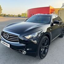 Infiniti FX30 3.0 AT, 2012, 163 000 км, с пробегом, цена 1 750 000 руб.