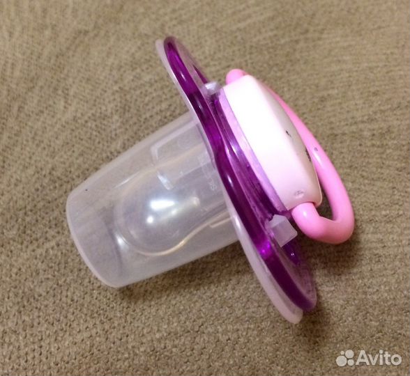 Пустышка avent 0-6 мес новая