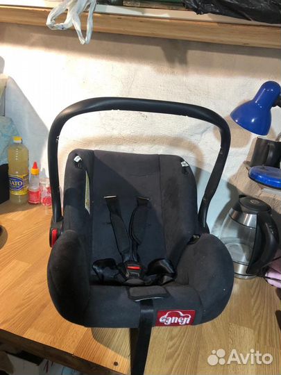 Детская люлька в машину