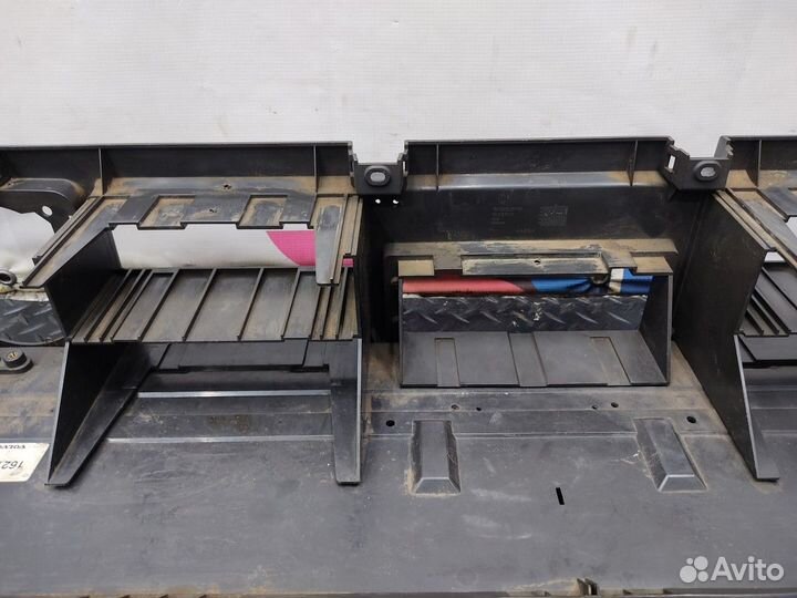 Панель салона верхняя Volvo FH