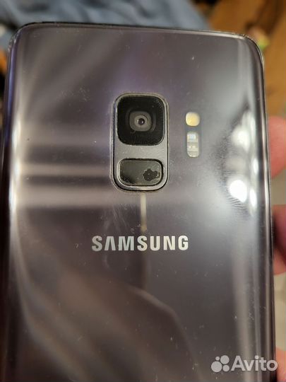 Samsung Galaxy S9, 4/64 ГБ