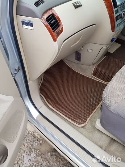 Эва коврики тойота Ипсум