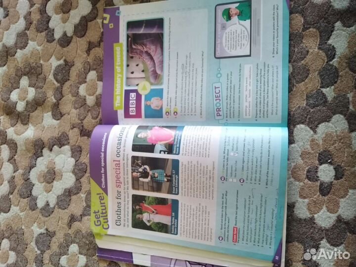 Учебник и тетрадь по английскому языку