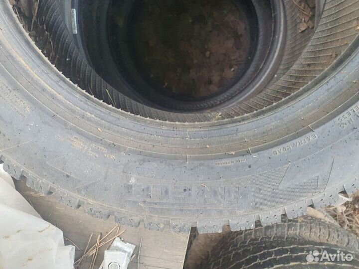 Pirelli Ice Zero 205/60 R16