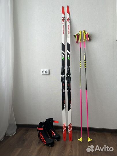 Продам лыжный комплект