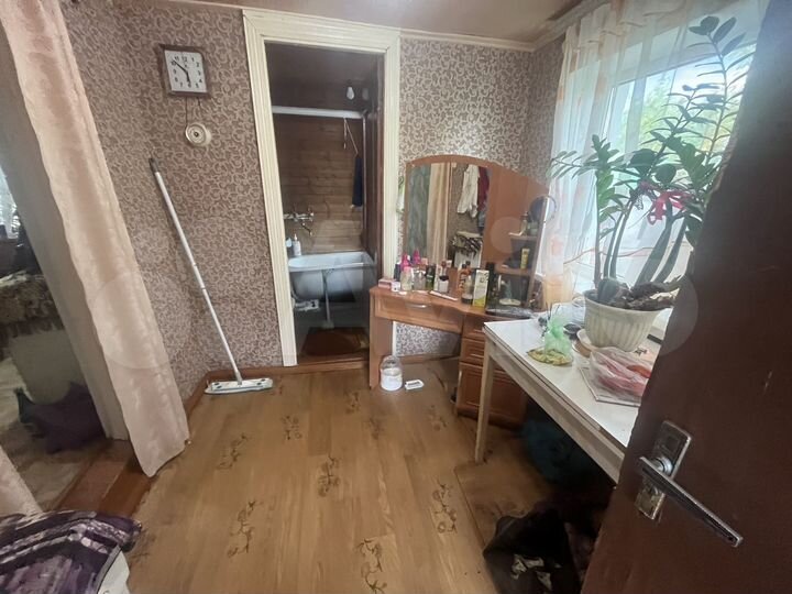 Дом 58 м² на участке 5 сот.