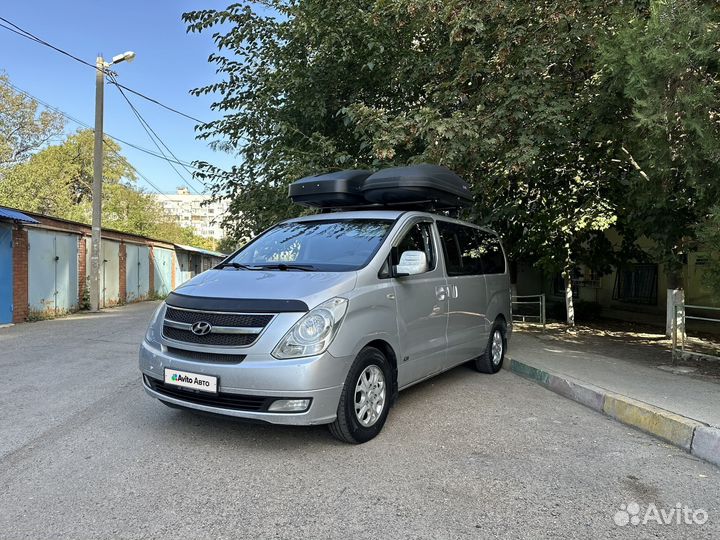 Hyundai Grand Starex 2.5 AT, 2008, 383 300 км