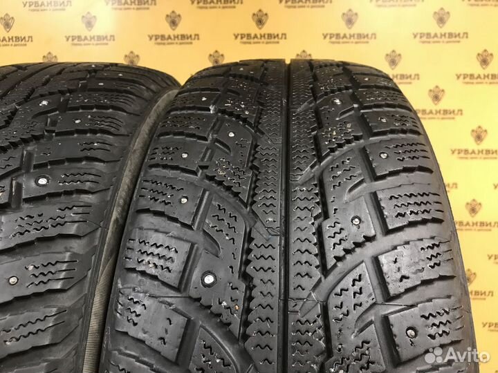 Kumho I'Zen RV Stud KC16 225/65 R17 106T