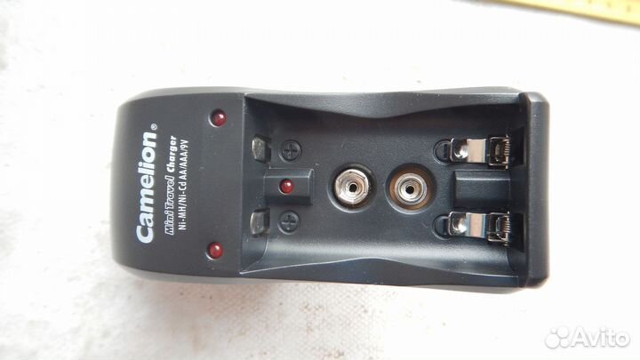 Зарядное устройство для аккумуляторов ааа аа Крона