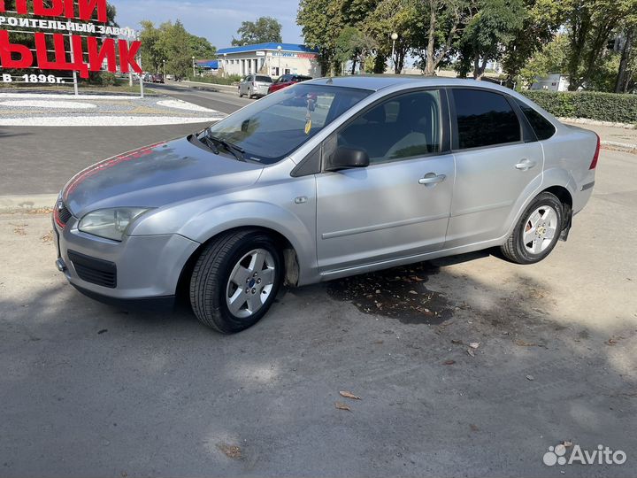 Ford Focus 1.6 AT, 2005, 307 770 км