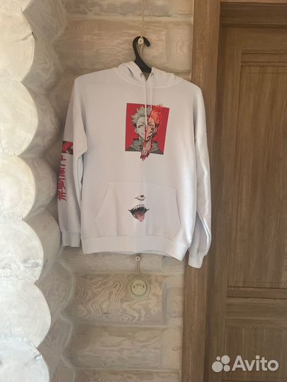 Толстовка с капюшоном