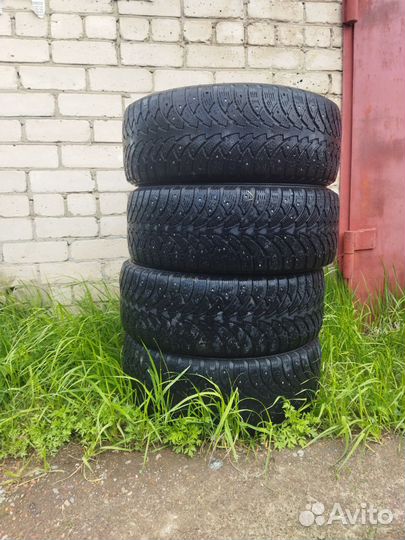 Nordman Nordman 4 215/55 R16