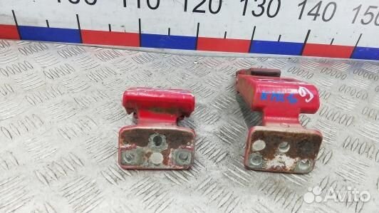 Петля двери распашной правой volkswagen crafter 1