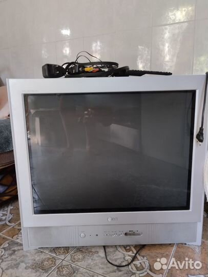 Телевизор